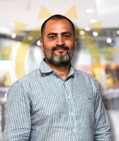 امیر شمس، مشاور املاک باتجربه با ۱۰ سال سابقه، متخصص فروش سریع ملک در کمتر از ۲۴ ساعت در مناطق ۹ و ۱۰ تهران؛ همراهی مطمئن برای فروش سریع.