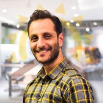 نقی پور سرپرست برتر فروش تیم